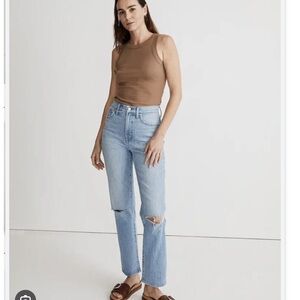 Madewell The Perfect Vintage Straight Jean. Size 27.